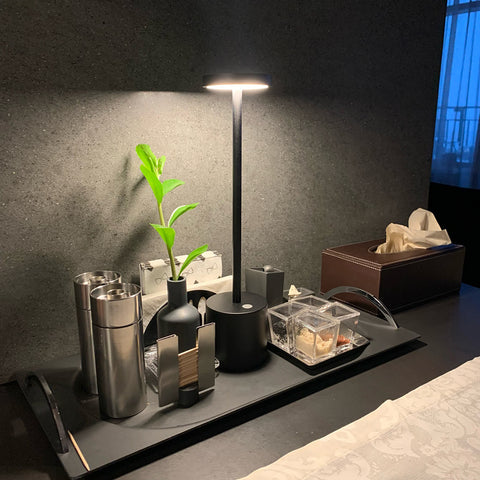 Abajur de Mesa Sem fio - LightFocus