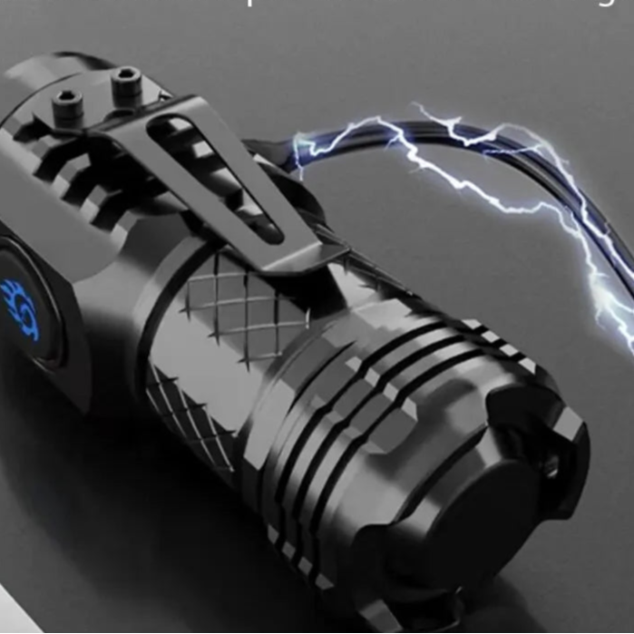 Lanterna Tática Portátil - 3 LEDs de Alta Potência